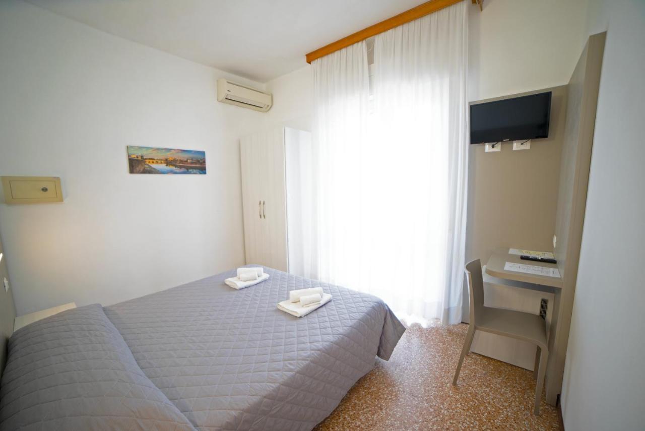Hotel Ischia Rimini Ngoại thất bức ảnh