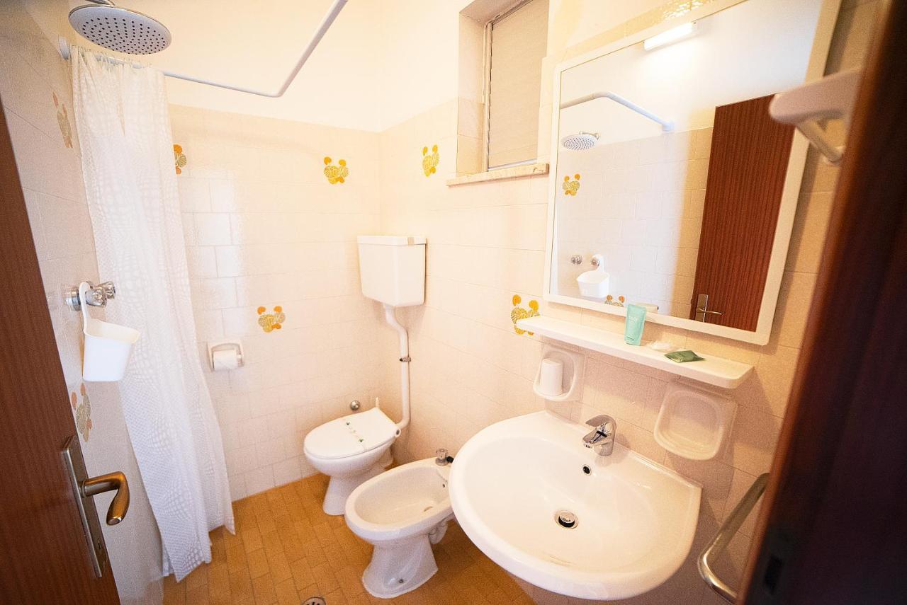 Hotel Ischia Rimini Ngoại thất bức ảnh