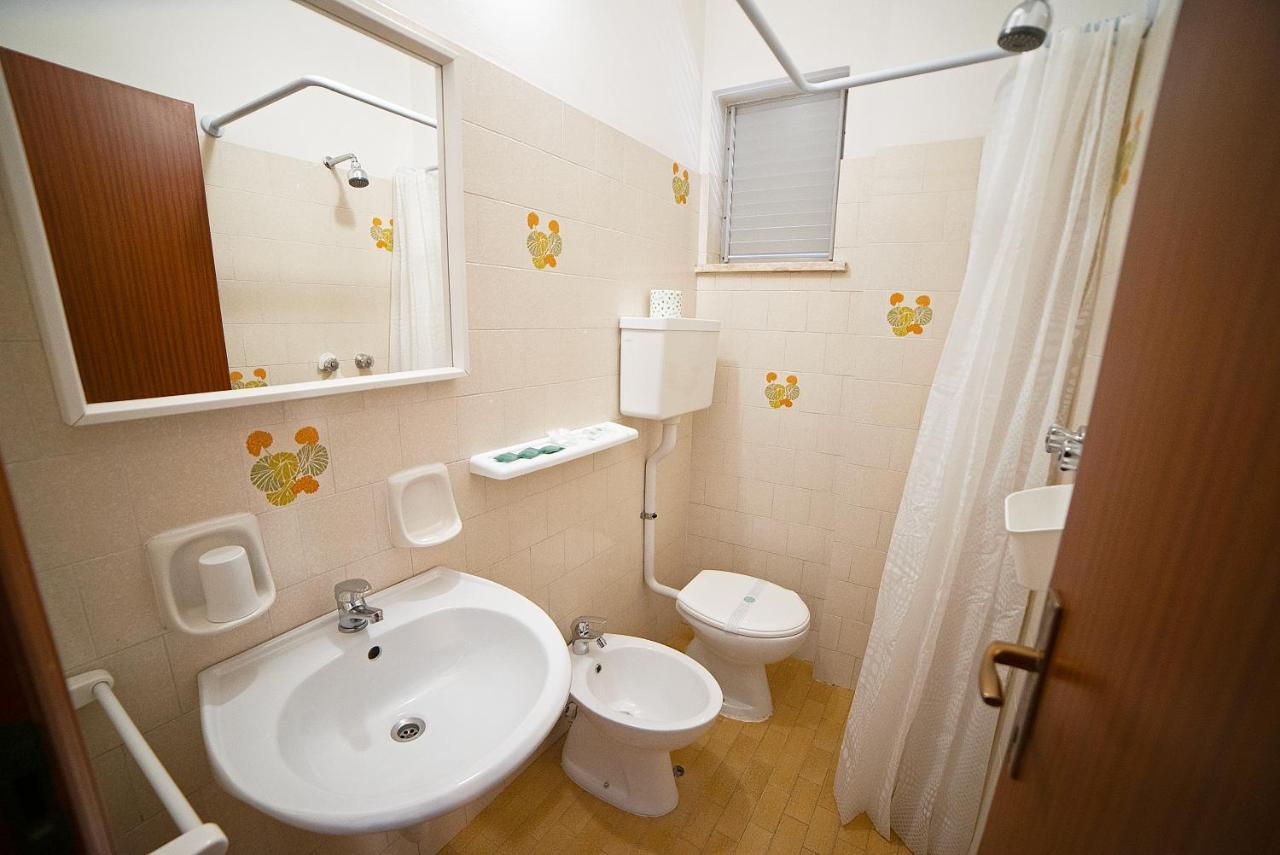 Hotel Ischia Rimini Ngoại thất bức ảnh