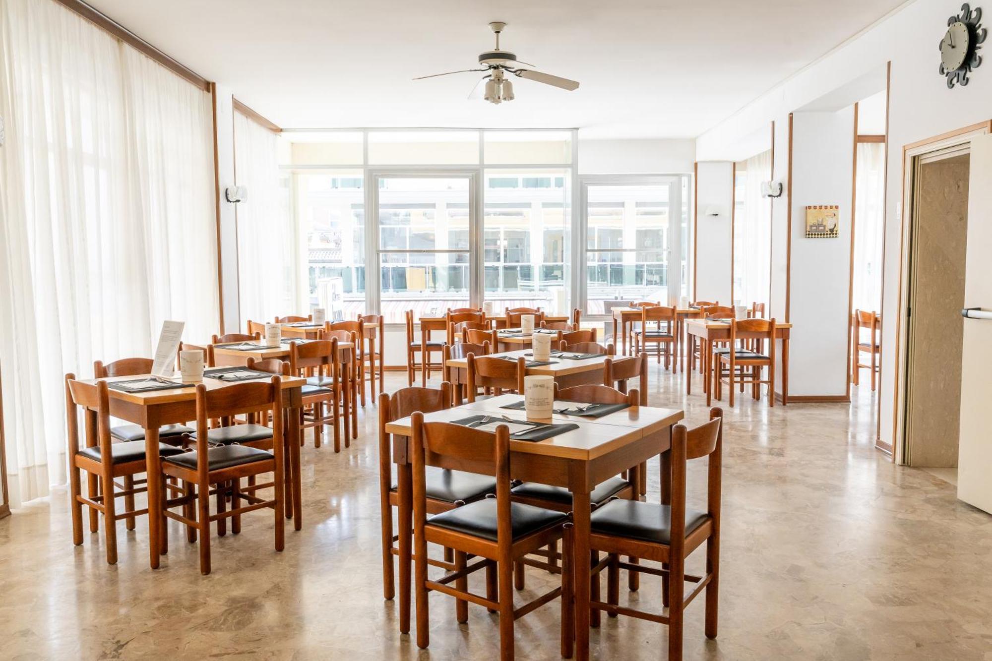 Hotel Ischia Rimini Ngoại thất bức ảnh